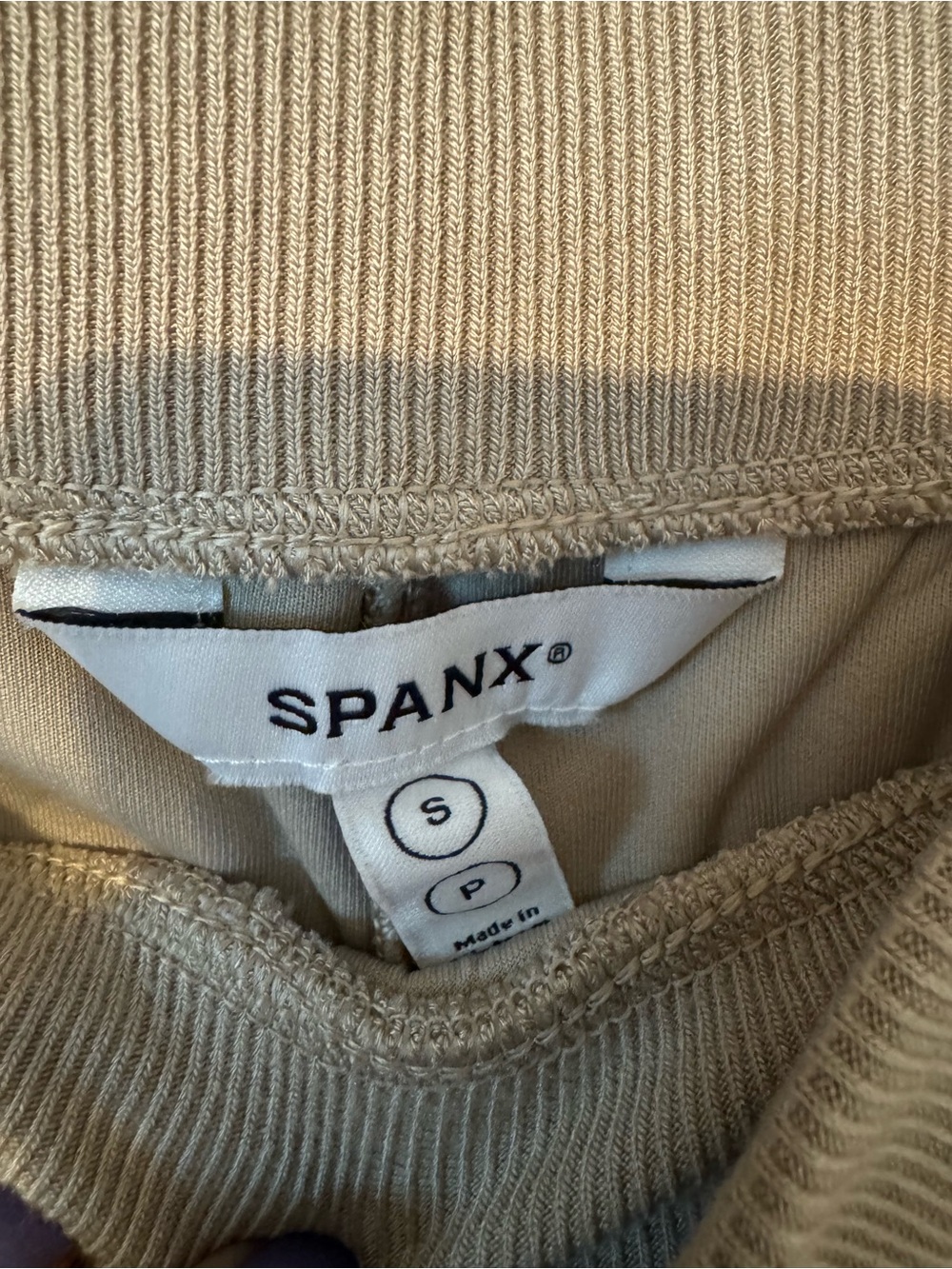Spanx AirEssentials Set - Picture 7 of 9